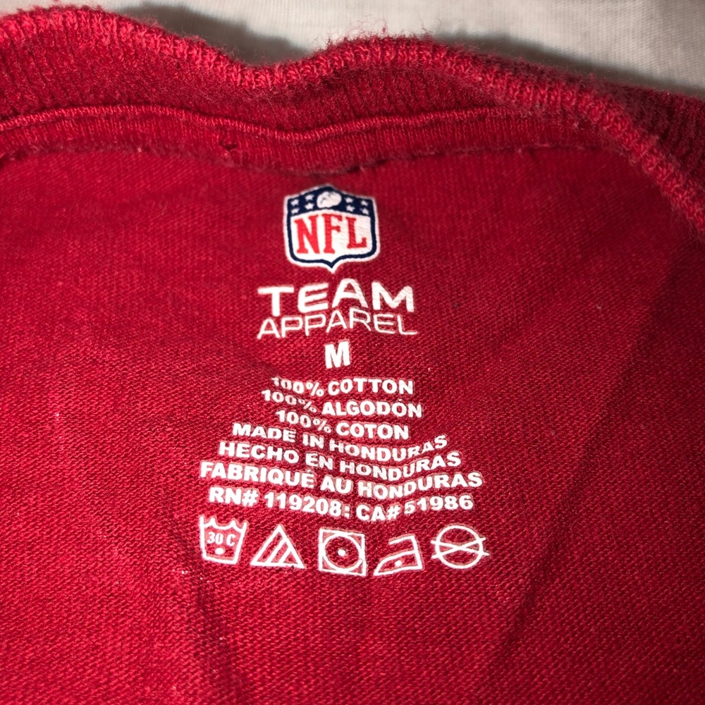 Men's NFL Tampa Bay Buccaneers Josh Freeman #5 Graphic Short Sleeve Shirt Medium - Picture 3 of 6